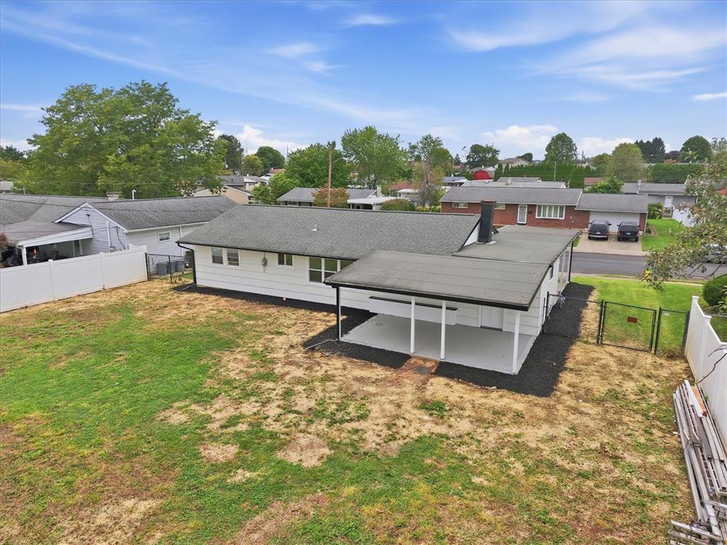 1117 Center Street Property Photo 18