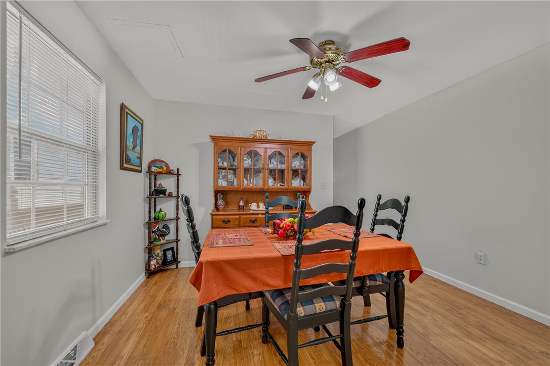 884 North Jasper Street Property Photo 15