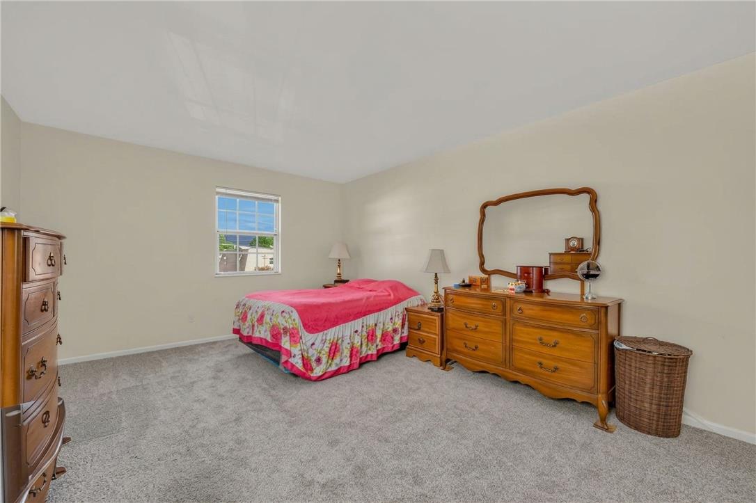 884 North Jasper Street Property Photo 24