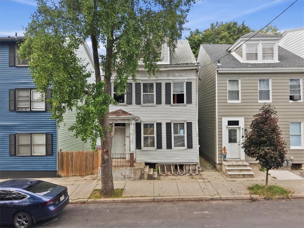 813 Ferry Street Property Photo 1