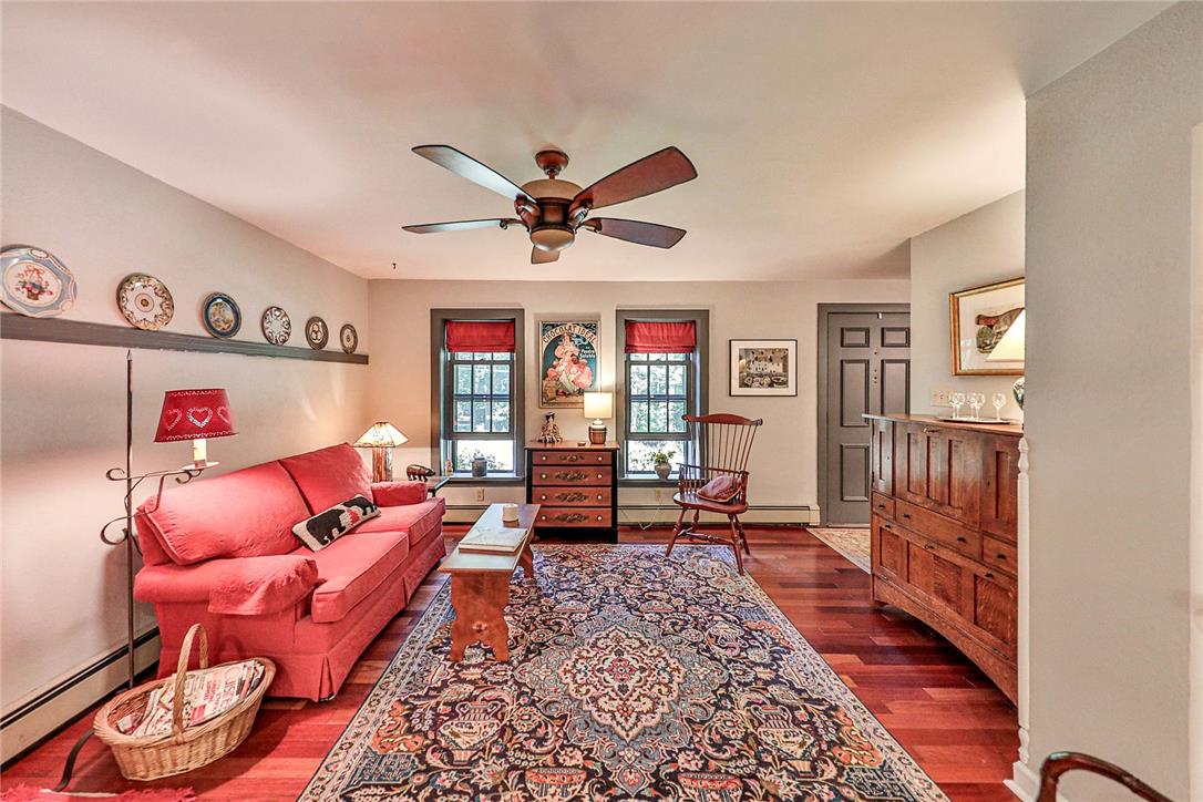 3141 Douglas Road Property Photo 4