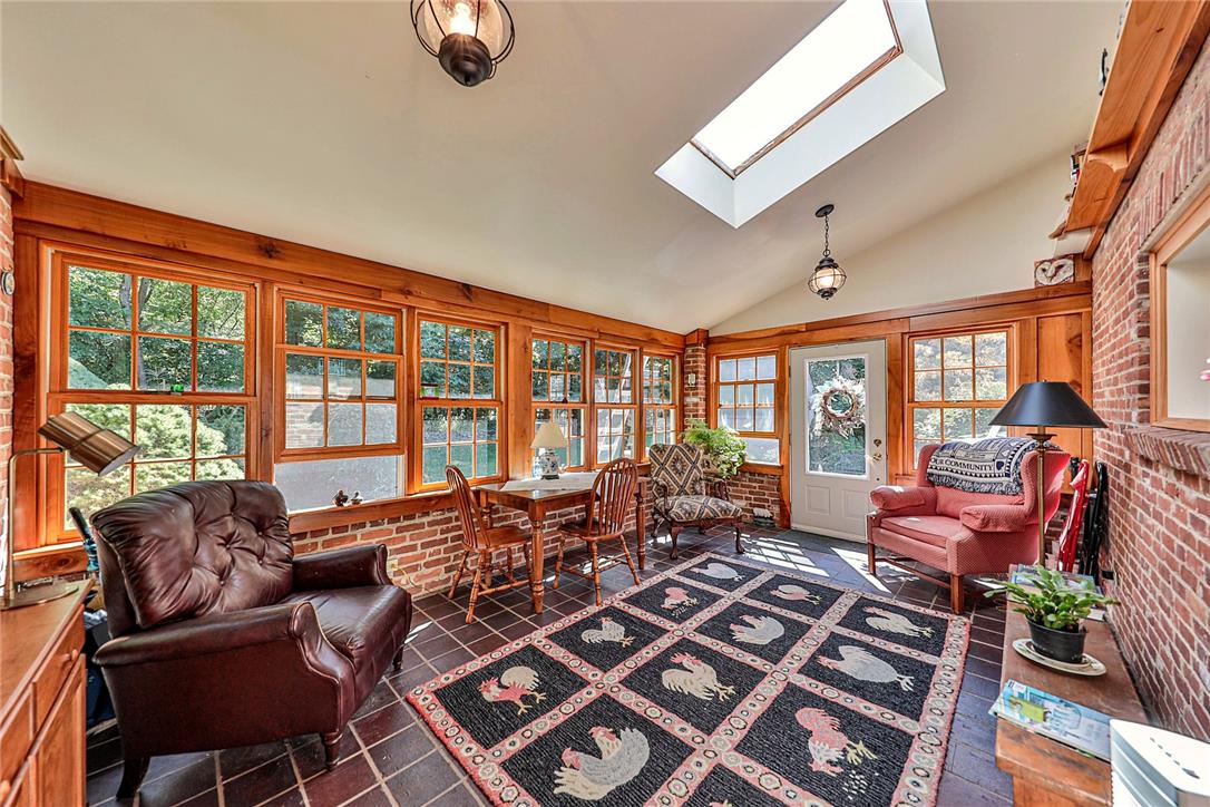 3141 Douglas Road Property Photo 18
