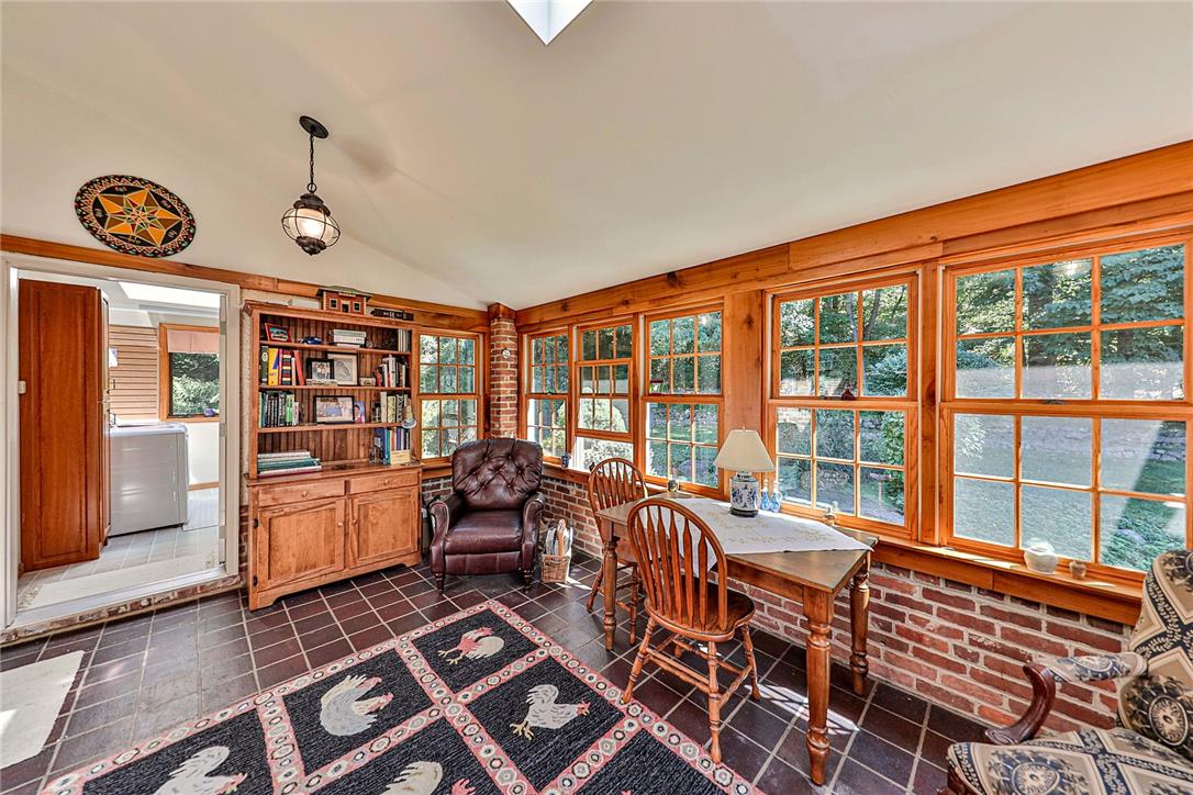 3141 Douglas Road Property Photo 19