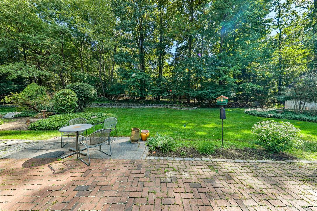3141 Douglas Road Property Photo 32