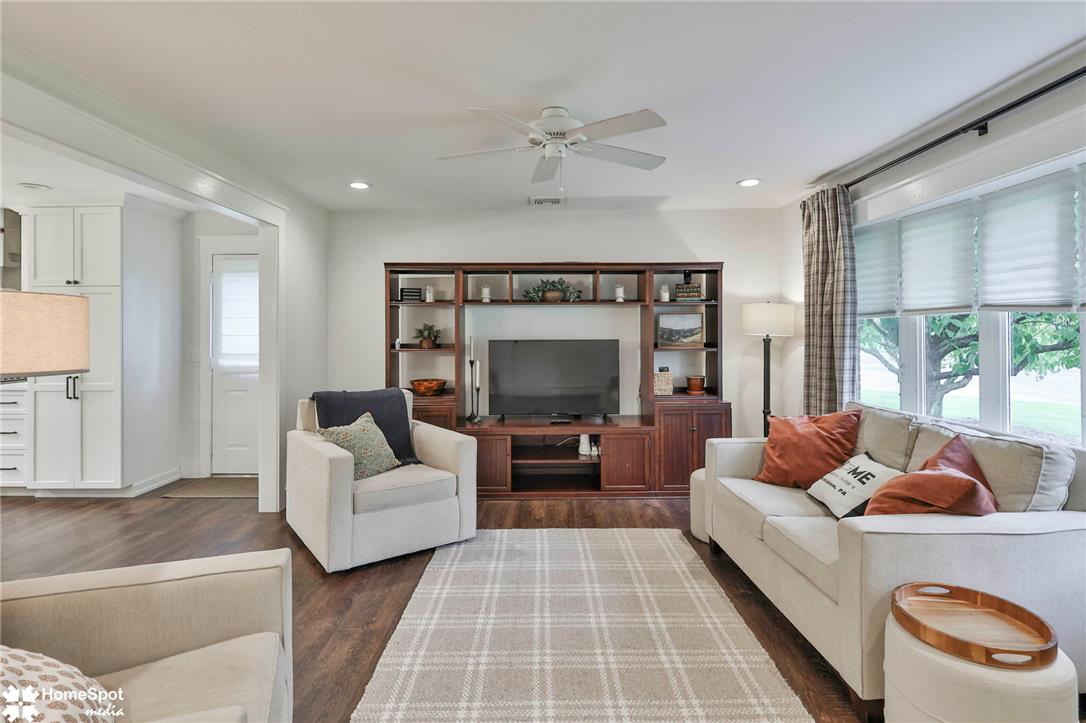 3955 Kenrick Drive Property Photo 15