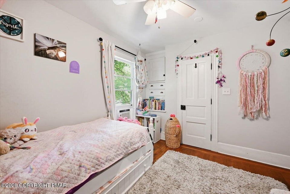 526 Scott Street Property Photo 33