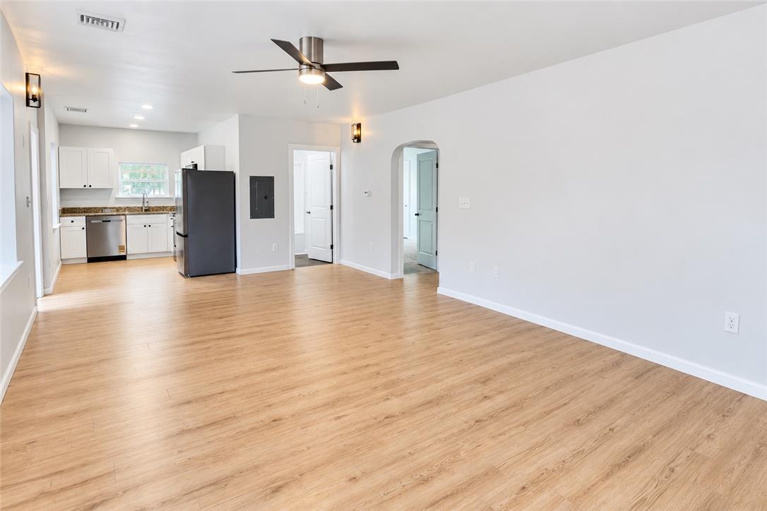 403 Walnut Street A Property Photo 5