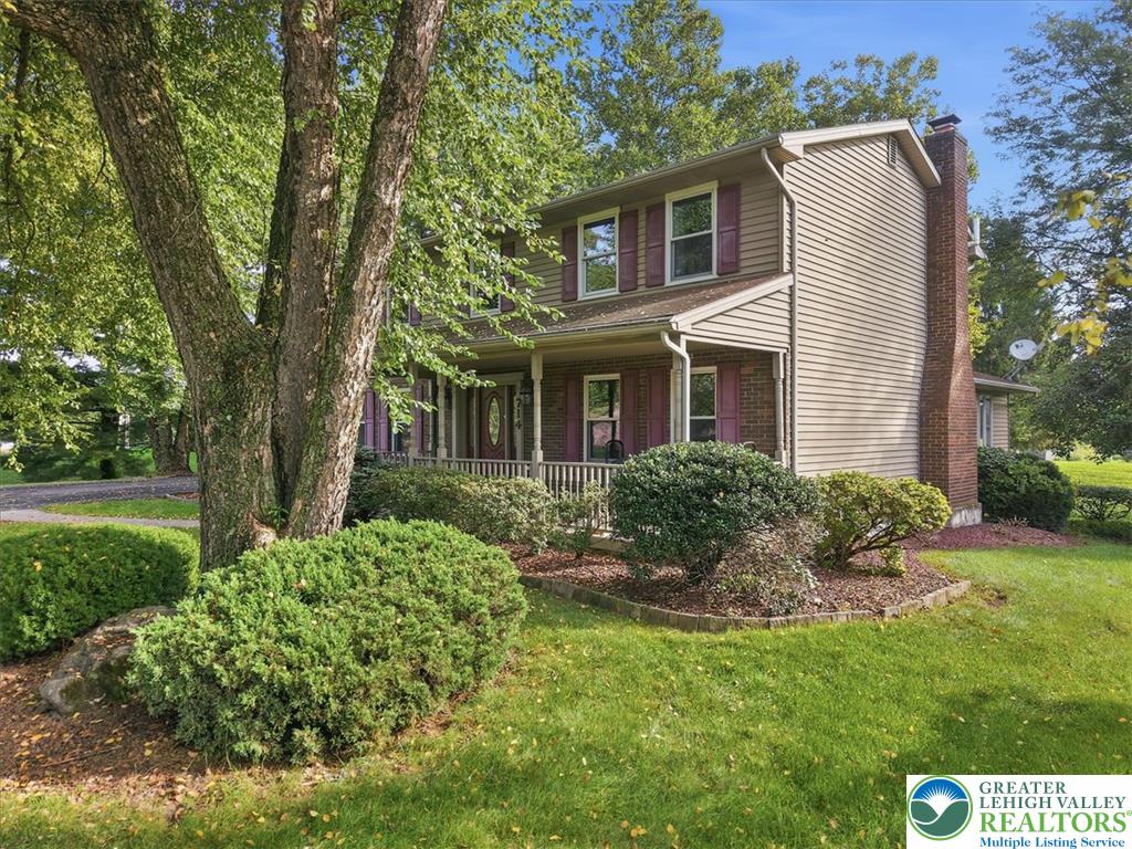 714 Lexington Road Property Photo 3