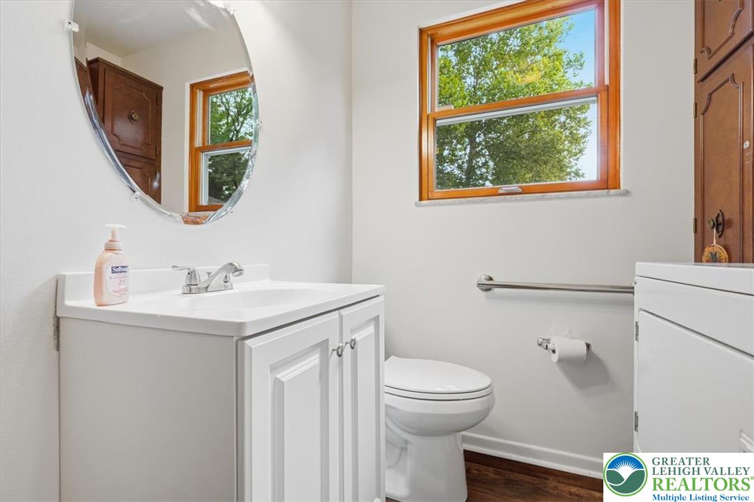714 Lexington Road Property Photo 33