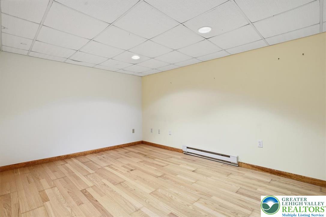 714 Lexington Road Property Photo 47