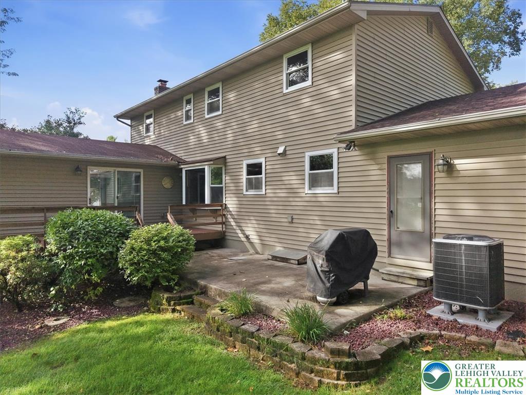 714 Lexington Road Property Photo 64