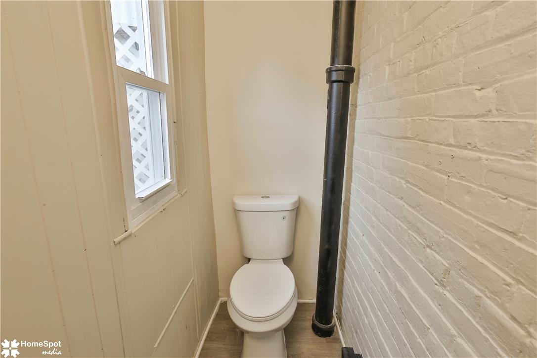 931 N Penn Street Property Photo 26