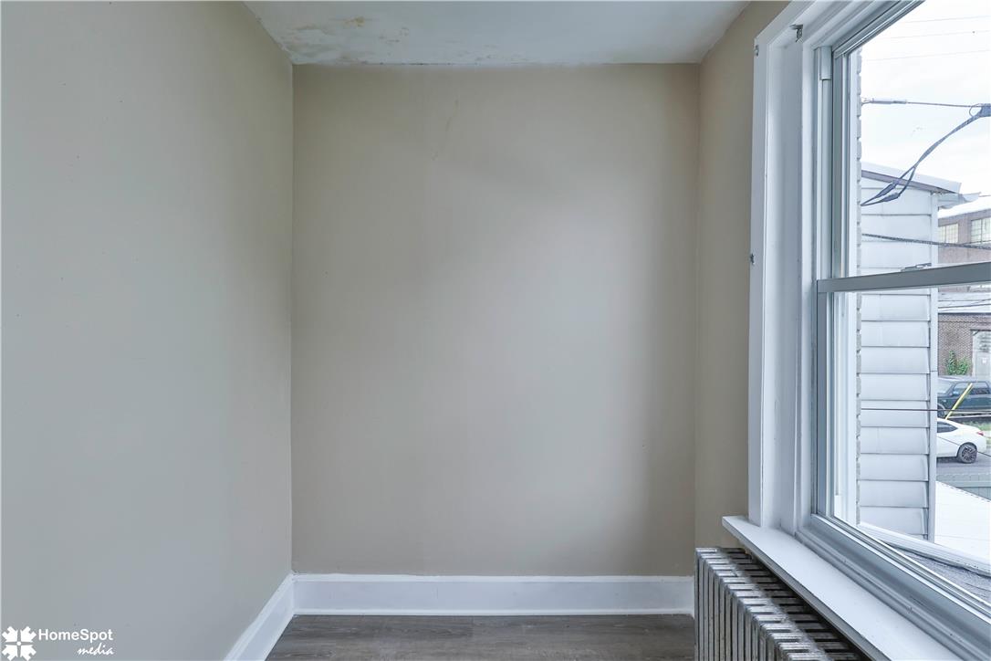 931 N Penn Street Property Photo 38