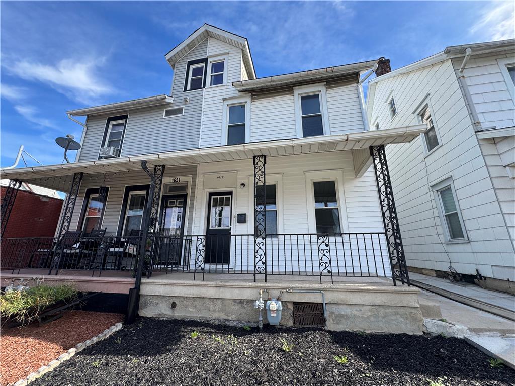 1619 Main Street Property Photo 1