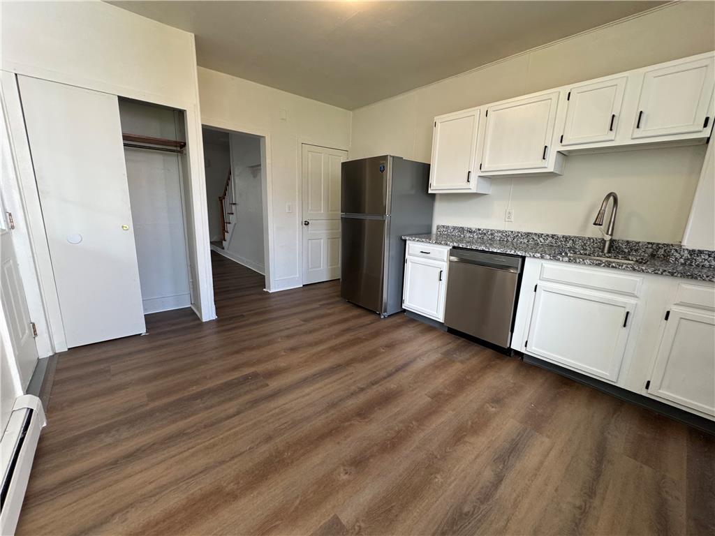 1619 Main Street Property Photo 7