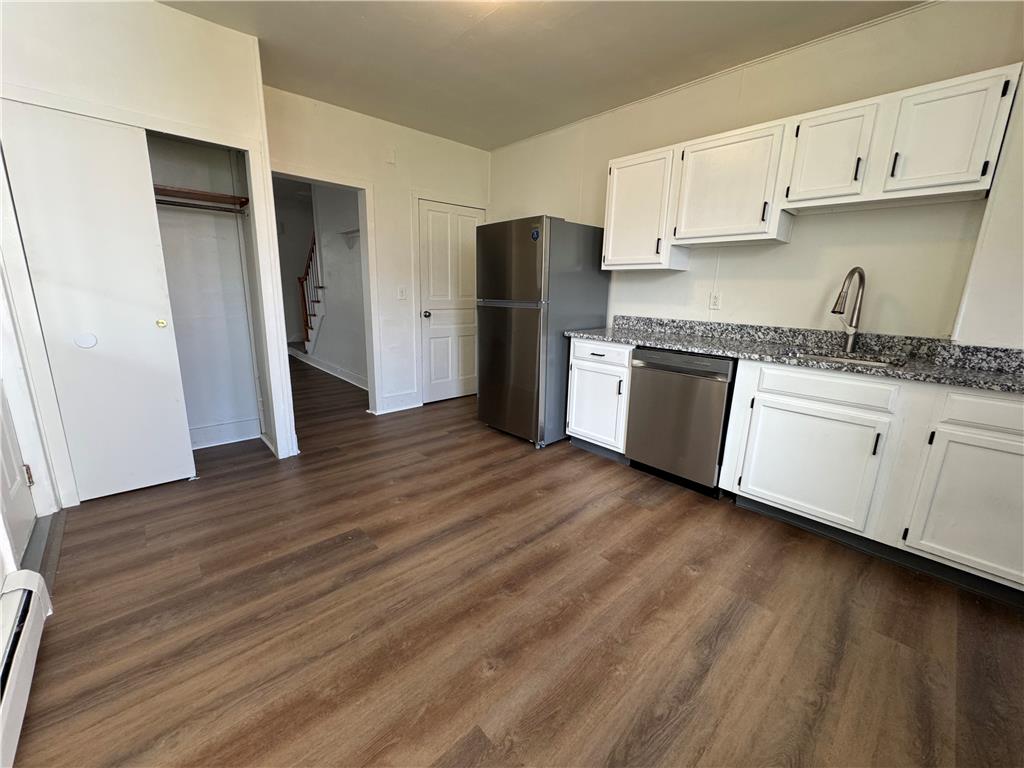 1619 Main Street Property Photo 8