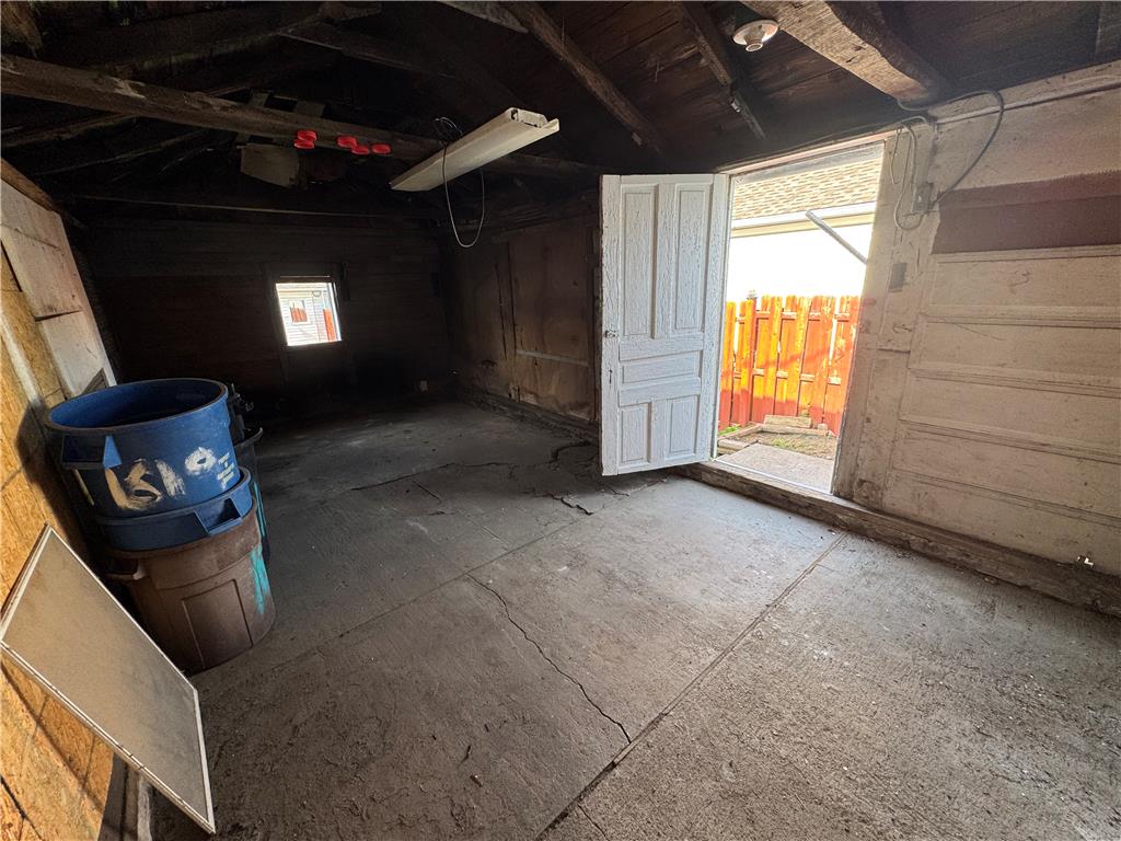 1619 Main Street Property Photo 33