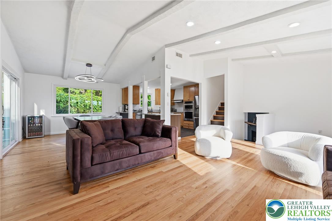4673 Steven Lane Property Photo 13