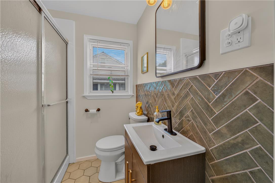 229 North 40th Street Property Photo 22