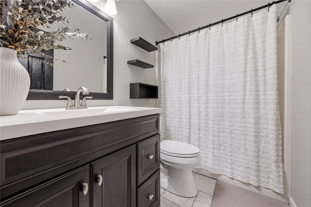 2549 Black Forest Drive Property Photo 25