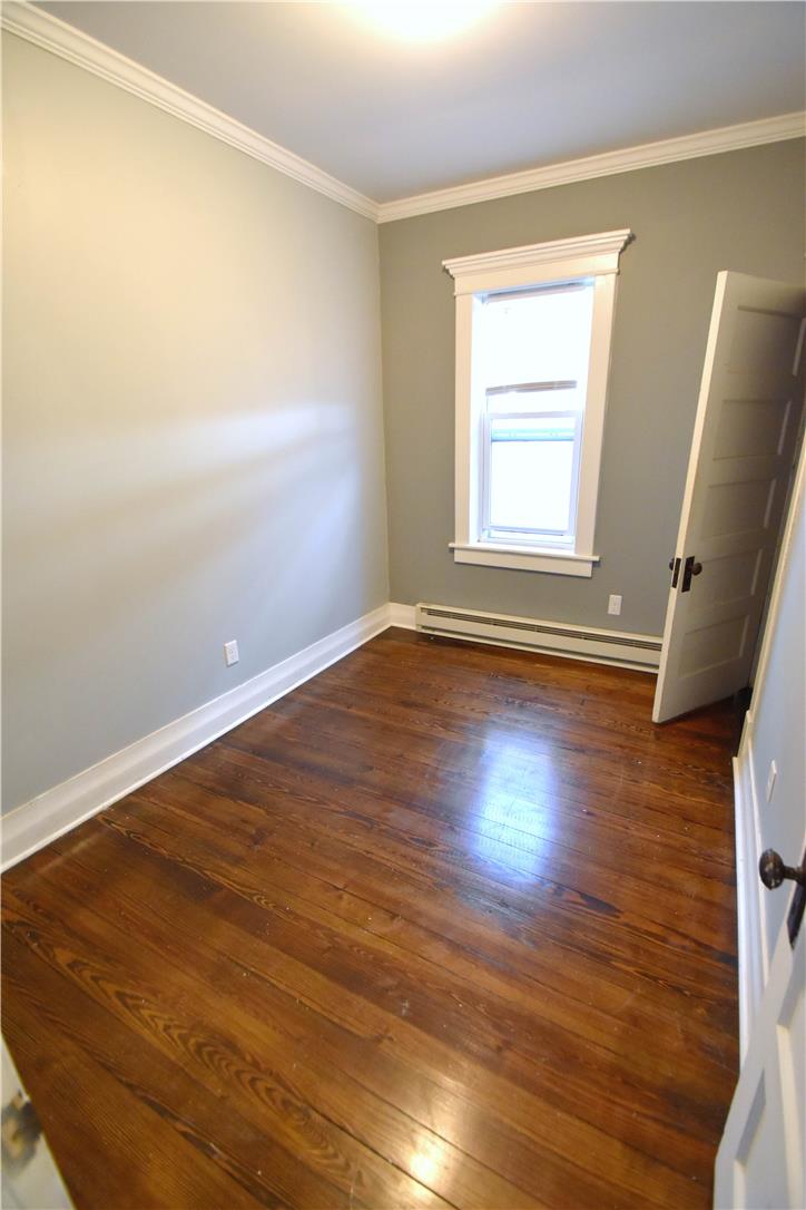696 Main Street Property Photo 11