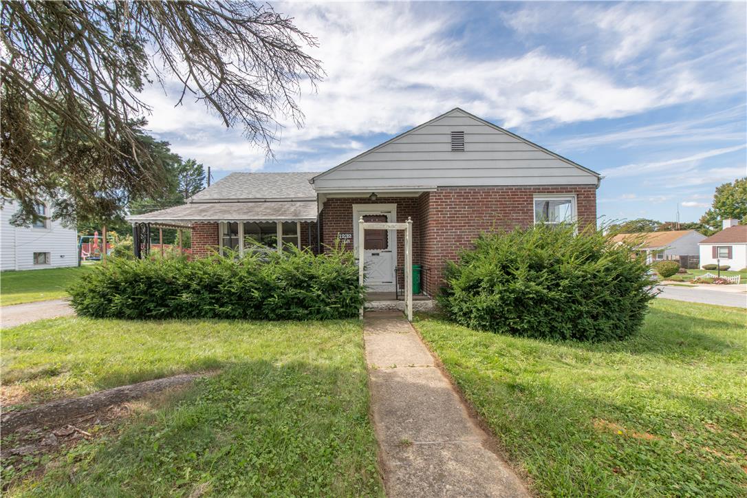 1232 Rye Street Property Photo 1