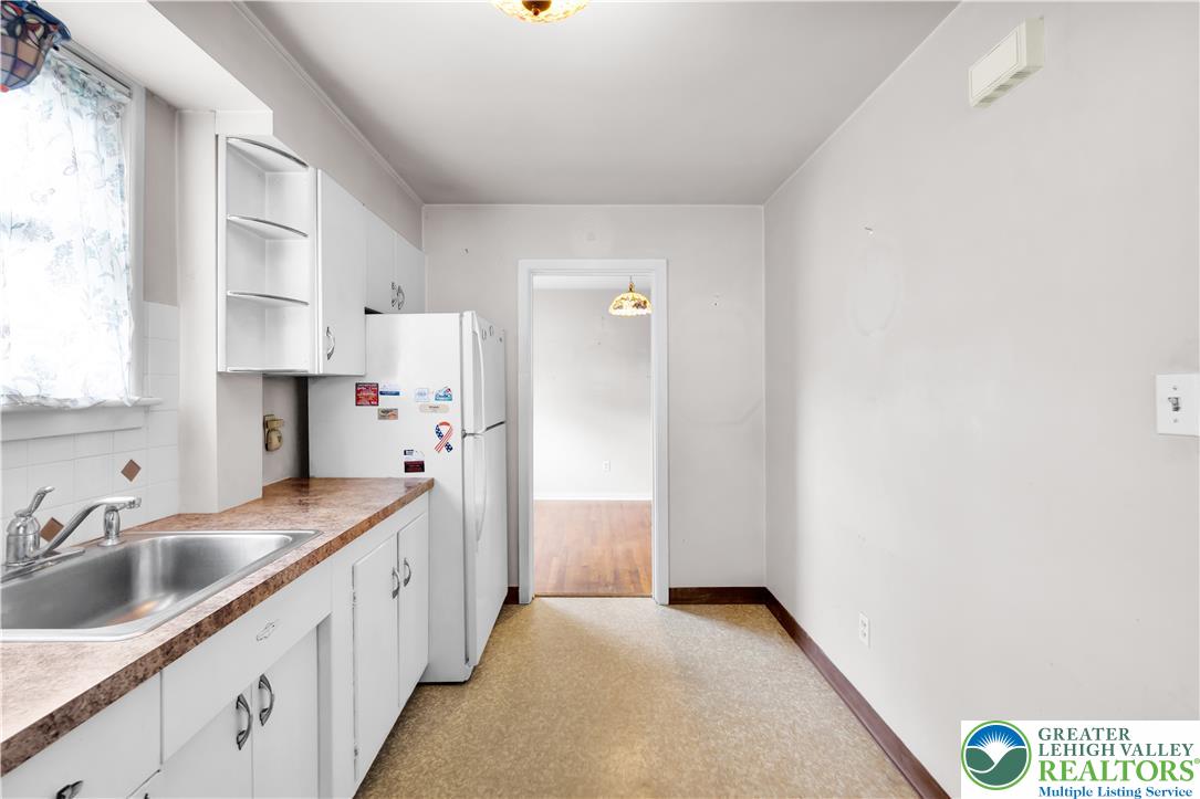 1232 Rye Street Property Photo 15