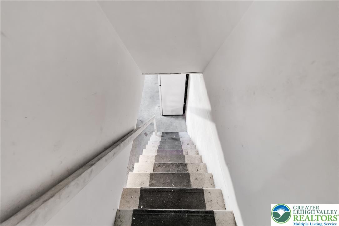 1232 Rye Street Property Photo 26