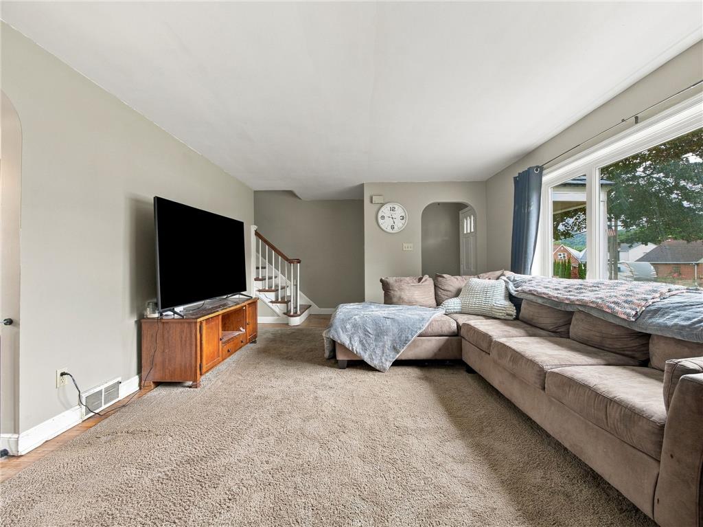 177 Harrison Street Property Photo 4
