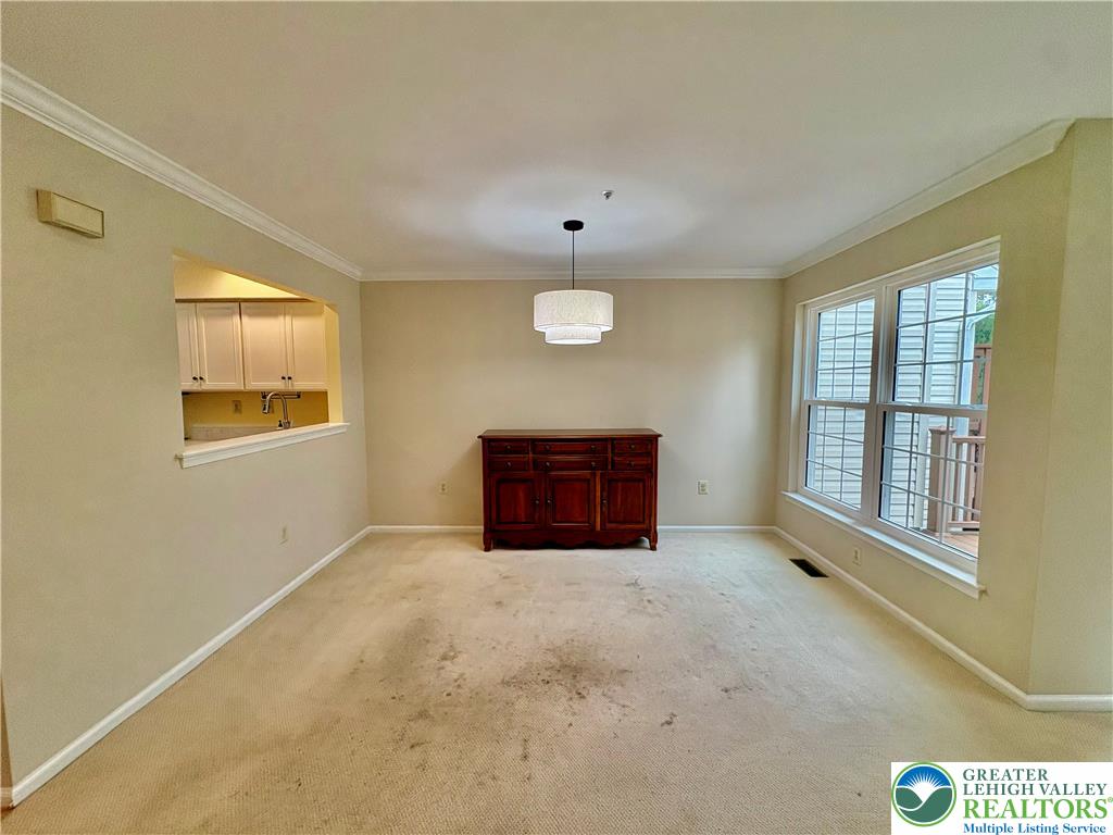 186 Stetson Drive Property Photo 10