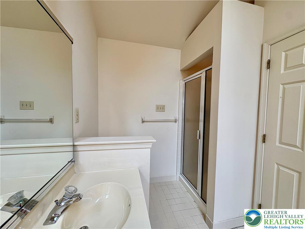 186 Stetson Drive Property Photo 20