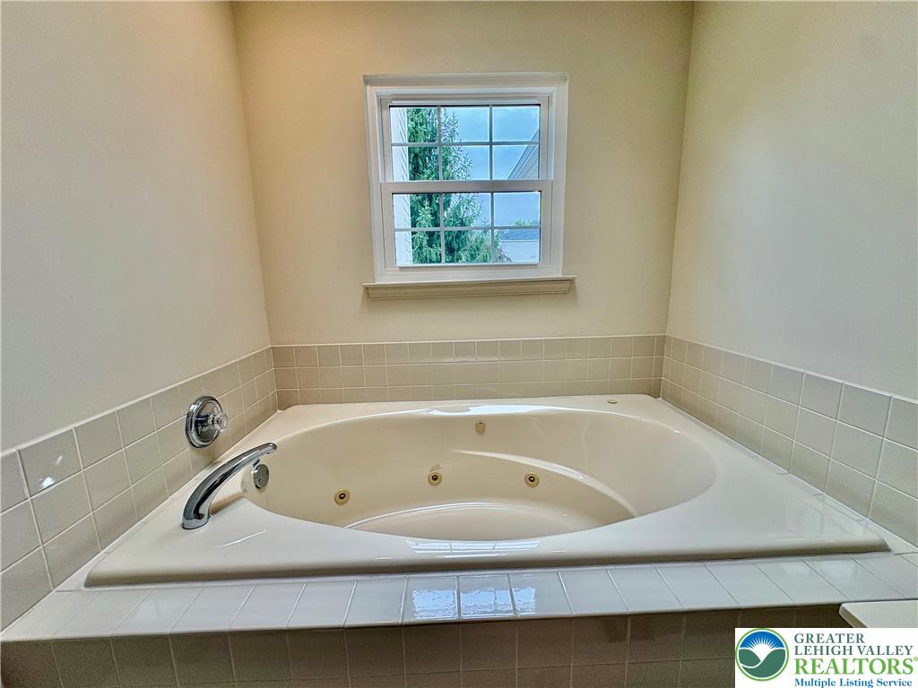 186 Stetson Drive Property Photo 21