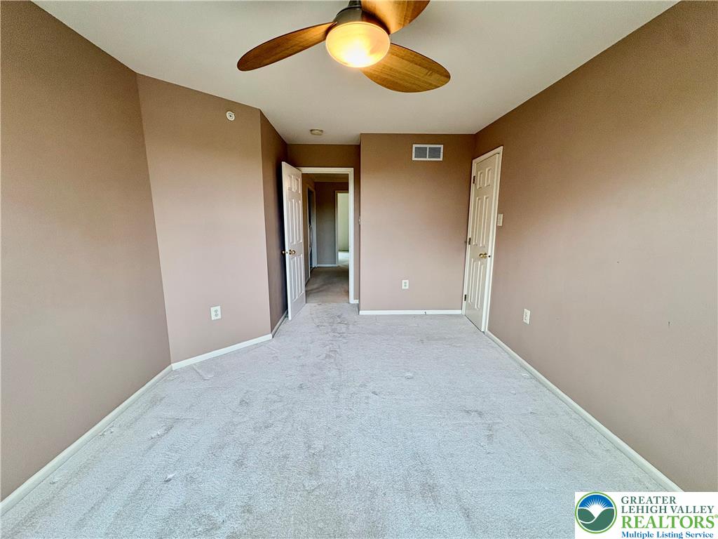 186 Stetson Drive Property Photo 23