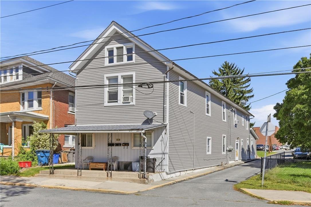 315 2nd Street Property Photo 1