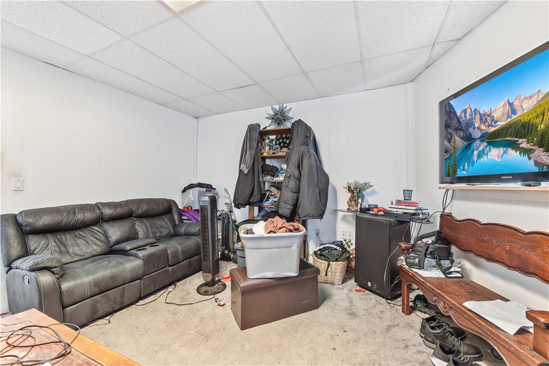 315 2nd Street Property Photo 12