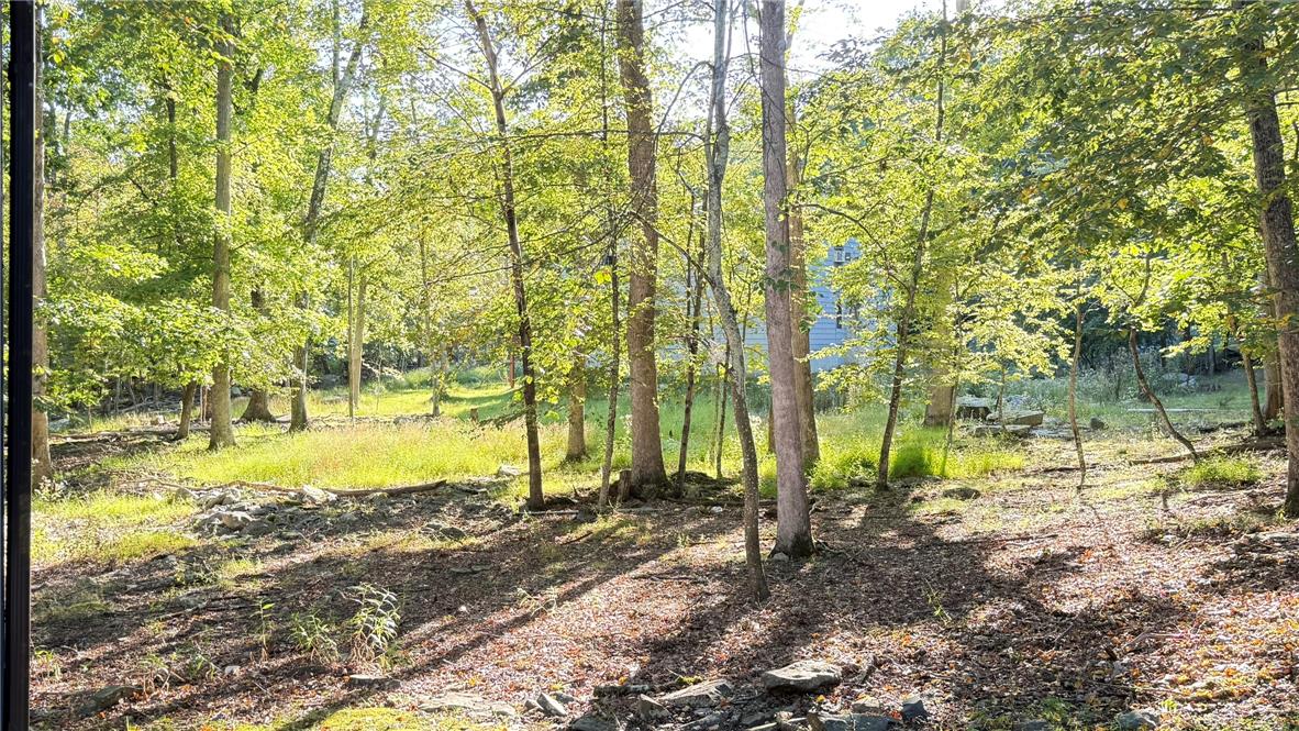 2120 Apley Drive Property Photo 8