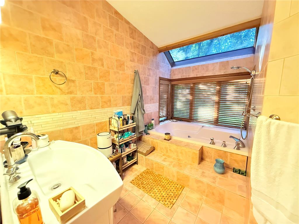 2120 Apley Drive Property Photo 41