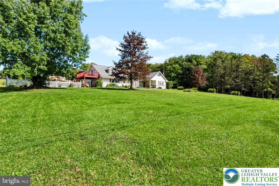 2415 Stagecoach Road West Property Photo 4