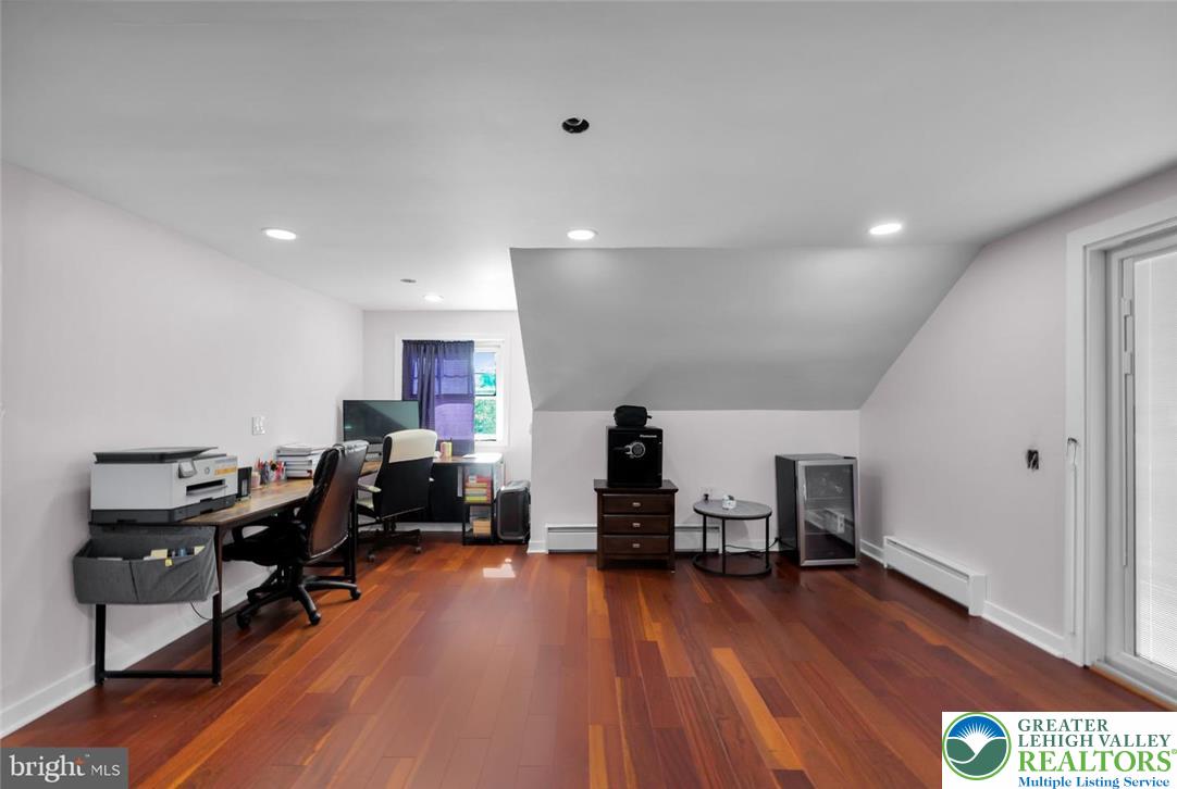 2415 Stagecoach Road West Property Photo 13