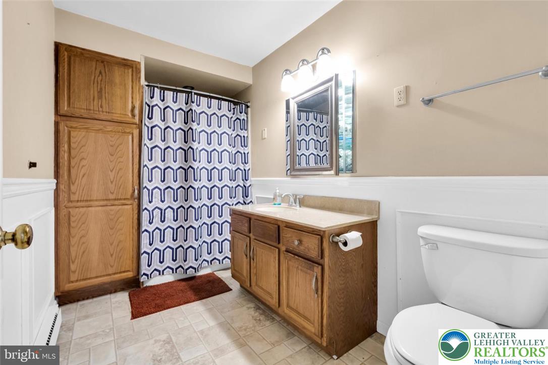 2415 Stagecoach Road West Property Photo 14
