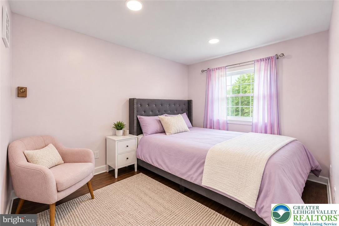 2415 Stagecoach Road West Property Photo 17