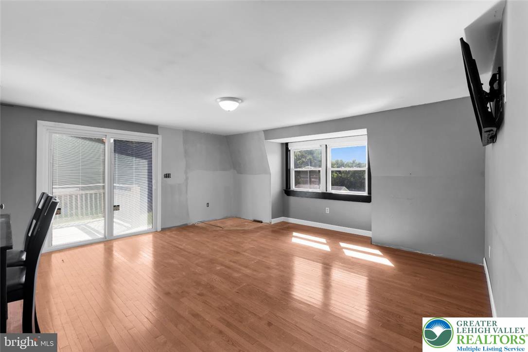 2415 Stagecoach Road West Property Photo 27