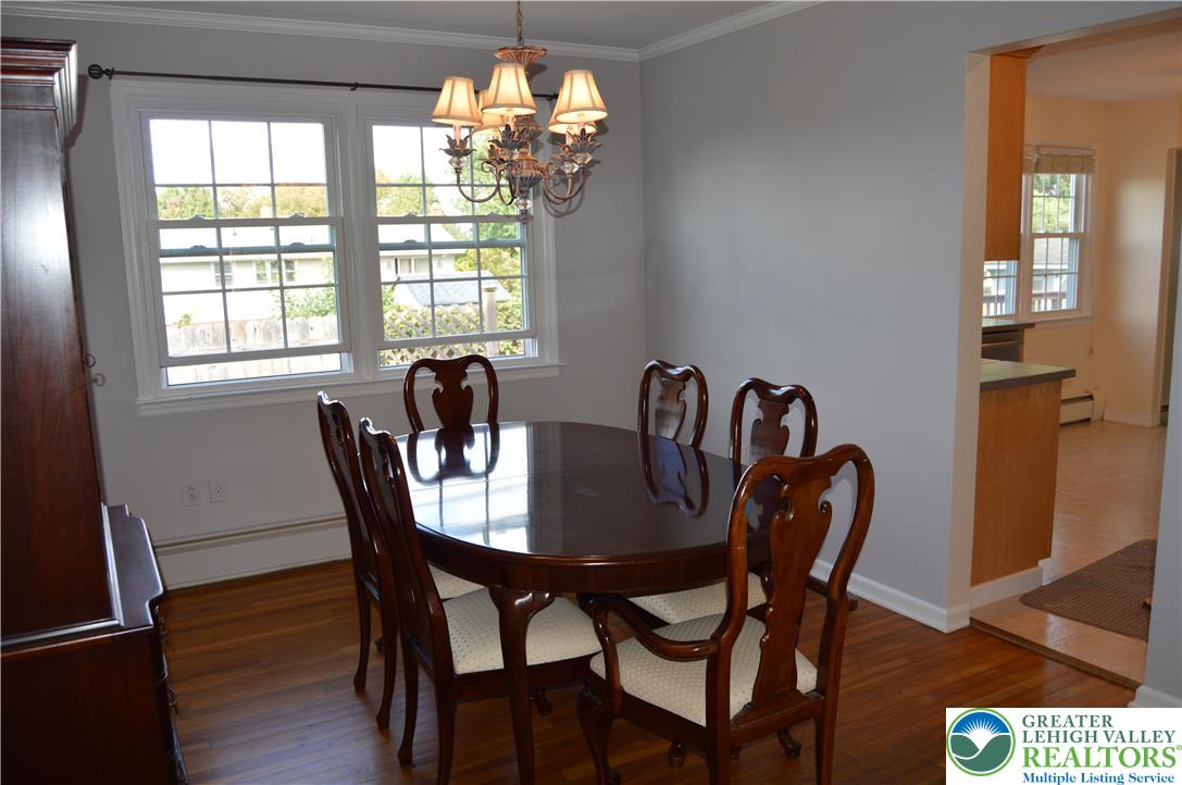 2705 Van Buren Road Property Photo 11