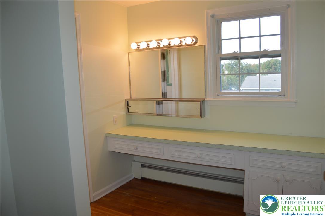 2705 Van Buren Road Property Photo 20