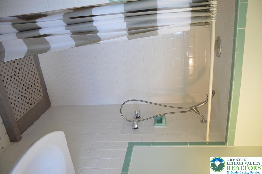 2705 Van Buren Road Property Photo 22