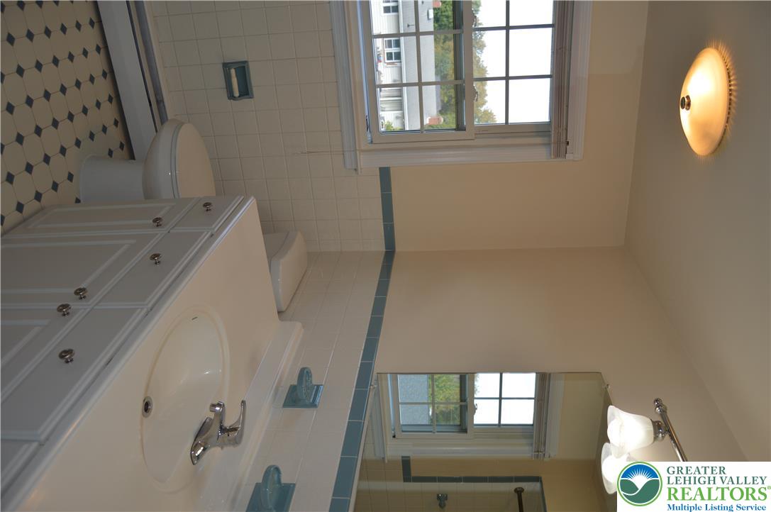 2705 Van Buren Road Property Photo 28