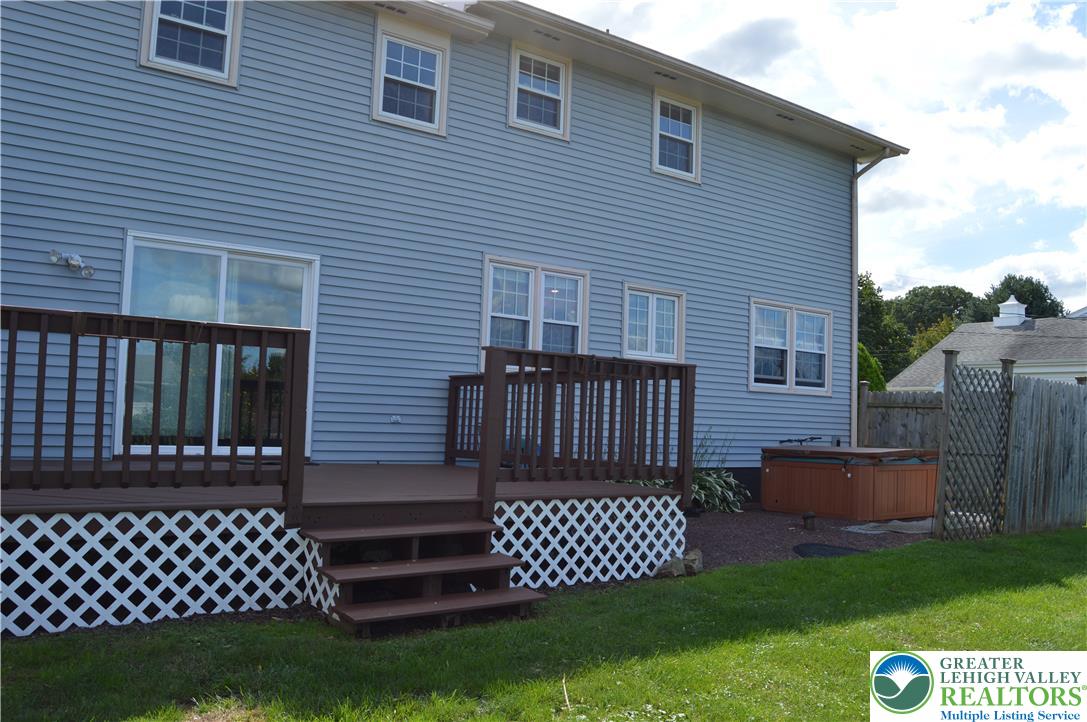 2705 Van Buren Road Property Photo 32