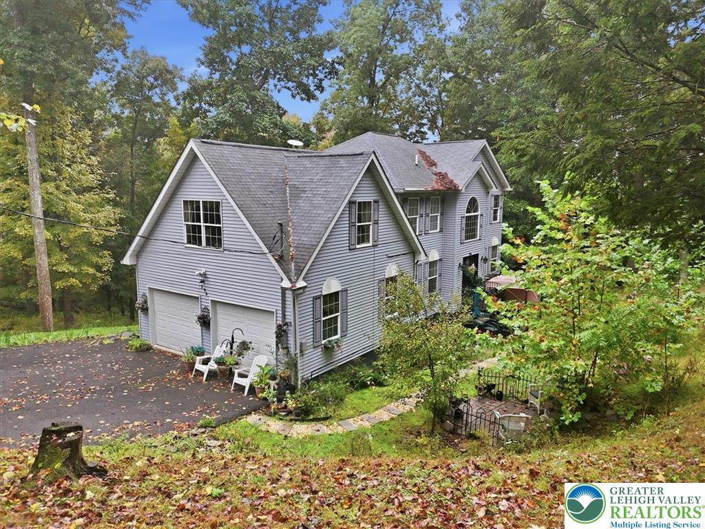 194 Sportsmen Drive Property Photo 2