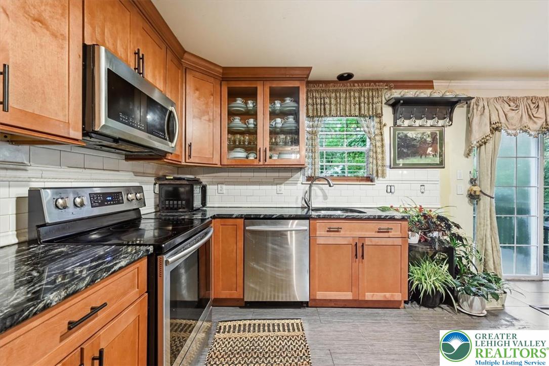 194 Sportsmen Drive Property Photo 22
