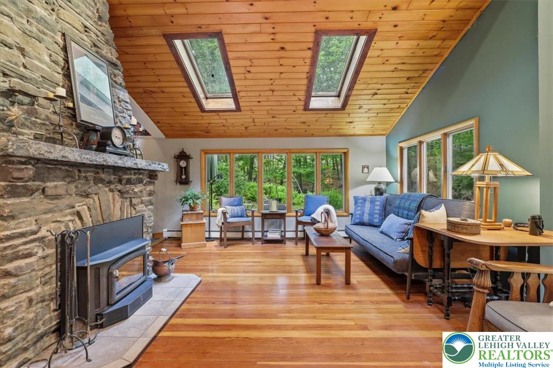 178 Westcolang Road Property Photo 4